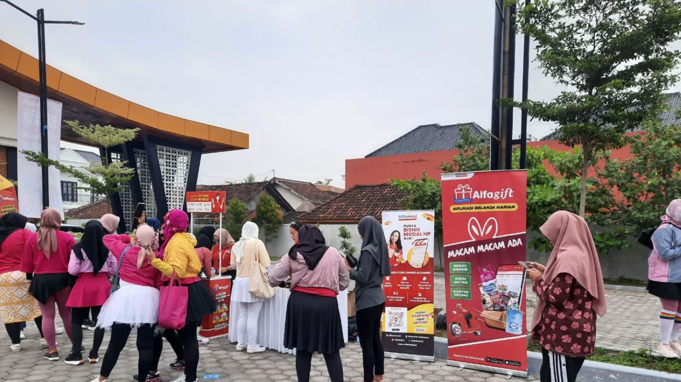 senam pound fit bersama Alfamart di Yogyakarta